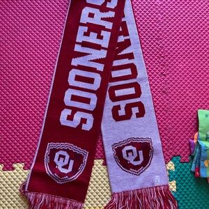 University of Oklahoma (OU) Fútbol Scarf